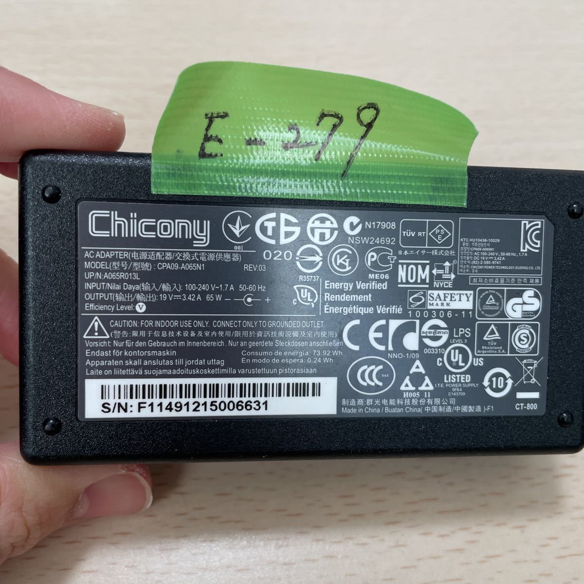 【E279-】★chicony 型：CPA09-A065N1 output：19V-3.42A 65W_画像2