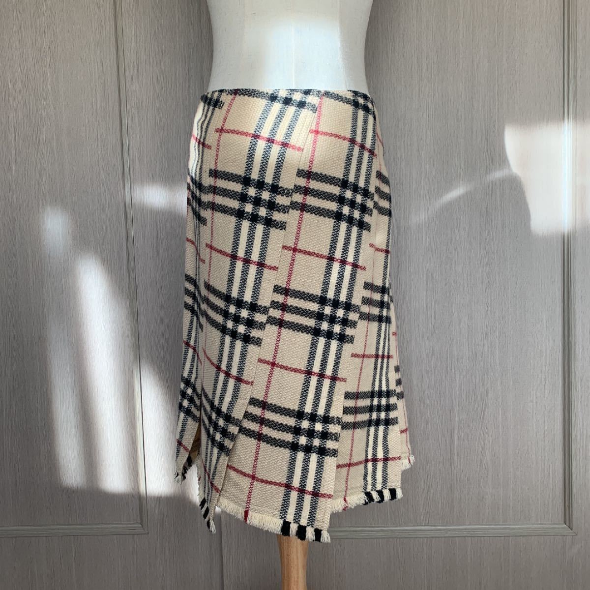 美品 バーバリー 40 ノバチェック ツィードスカート BURBERRY
