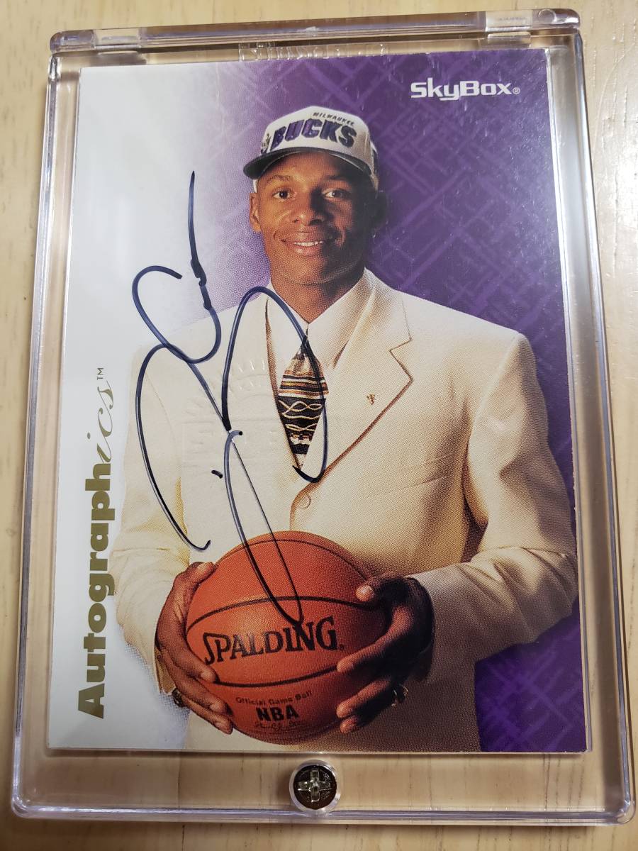 サイン 1996 -97 Skybox Autographics RAY ALLEN Auto RC / レイ アレン Autograph