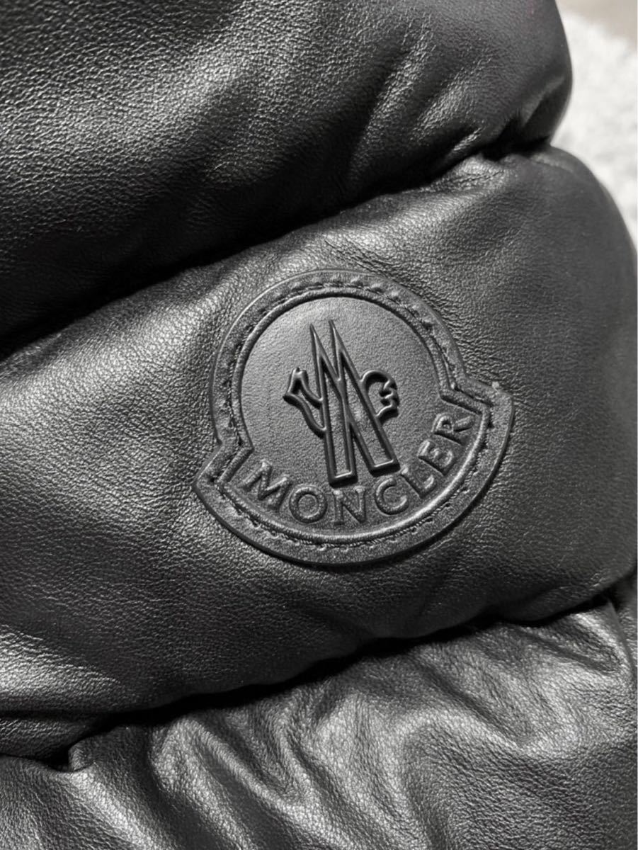 正規品 MONCLER AMIOT モンクレール エミオ レザー ダウン 正規品 MONCLER AMIOT モンクレール エミオ レザー ダウン