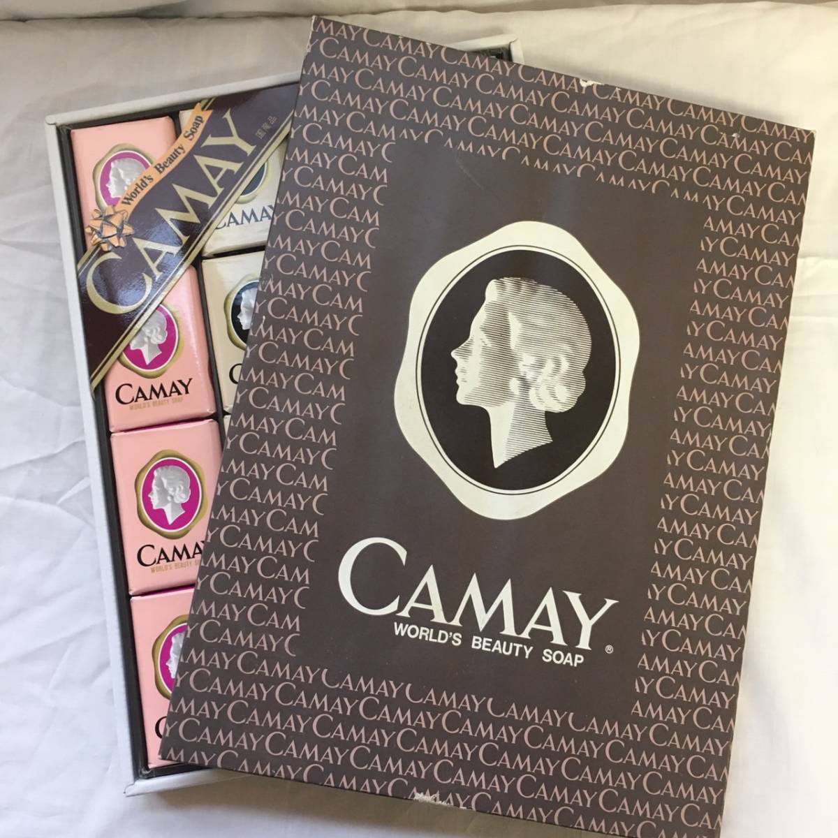 品 キャメイ 化粧石鹸 Camay World S Beauty Soap 16個 石鹸 ソープ 固形 売買されたオークション情報 Yahooの商品情報をアーカイブ公開 オークファン Aucfan Com 品 キャメイ 化粧石鹸 Camay World S Beauty Soap 16個 石鹸 ソープ 固形 売買されたオークション情報 Yahooの商品情報をアーカイブ公開 オークファン Aucfan Com