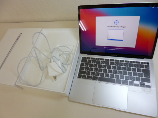 ☆ジャンク扱い☆ Apple MacBook Air MGN93J/A シルバー M1チップ 13