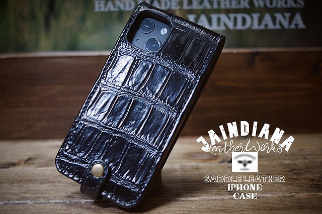 iPhone13ケース 手縫い クロコダイル(ワニ革) ブラック (iPhone13pro・mini仕様での製作も可)