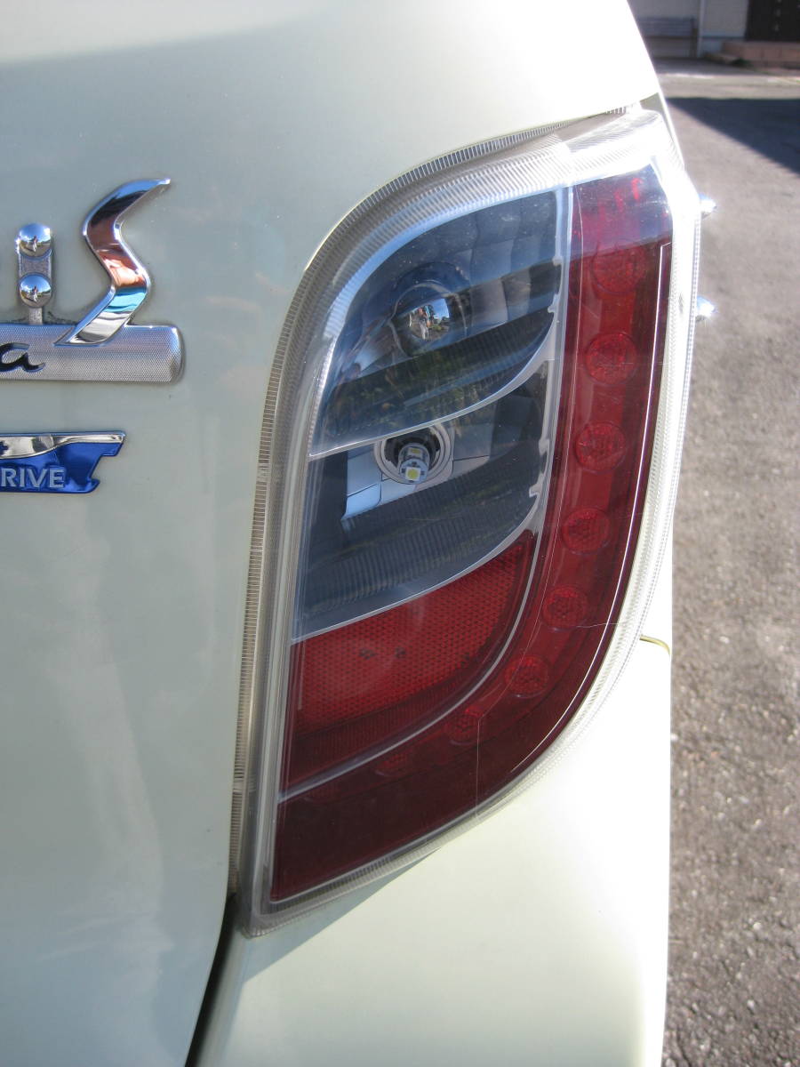 ミライース 左右セット LA300S 前期 純正 テールランプ 左右 ミライース 左右セット LA300S 前期 純正 テールランプ 左右