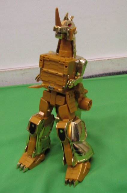 y9510 昭和レトロ　TAKARA　サンライズ 太陽の勇者ファイバード含む 変形ロボット　おもちゃ　変身　恐竜　ソード　ジャンク　現状品_画像6