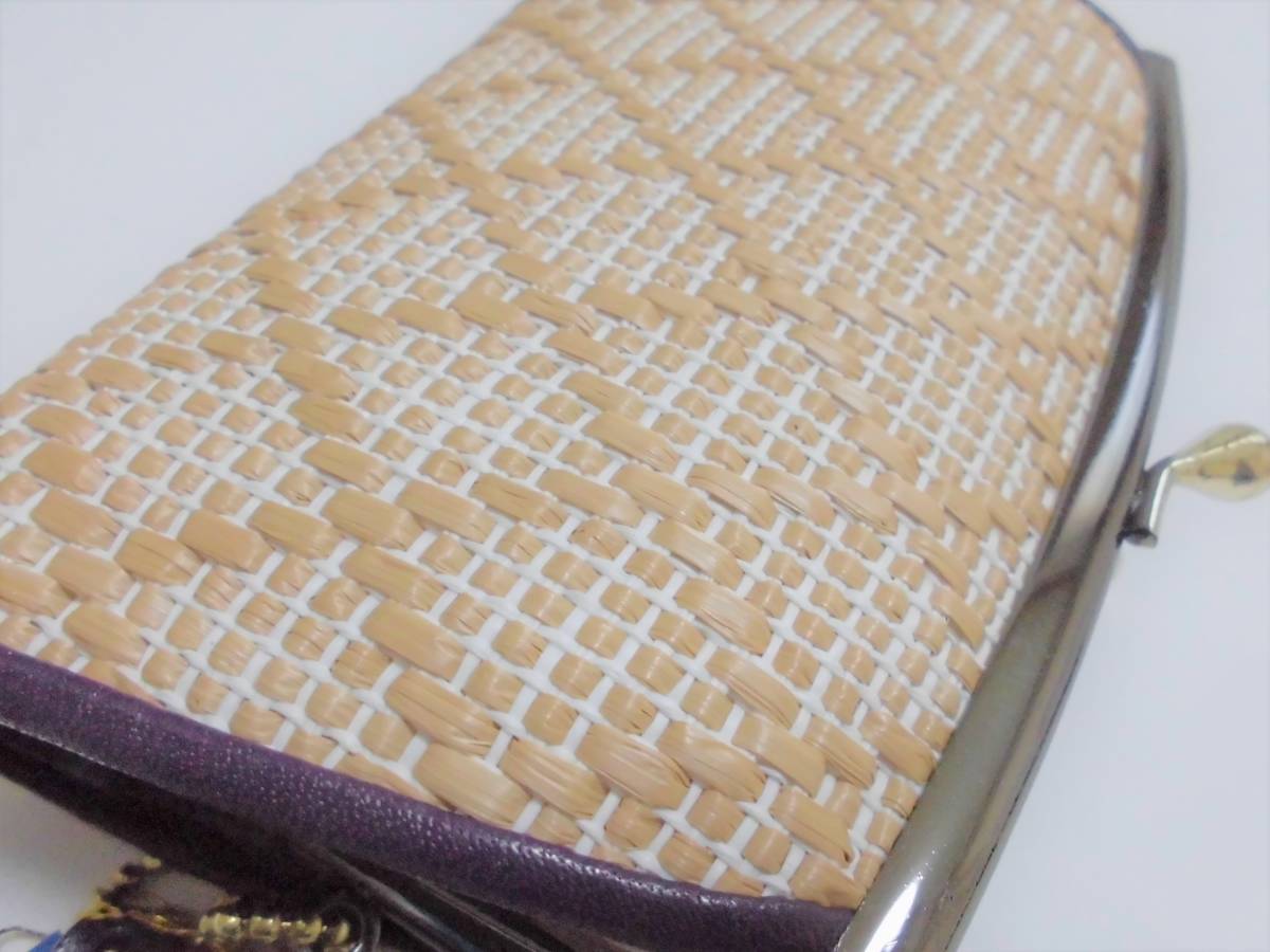 ベージュの菱形模様に濃紫色のまちのついたパナマの財布／未使用_画像8