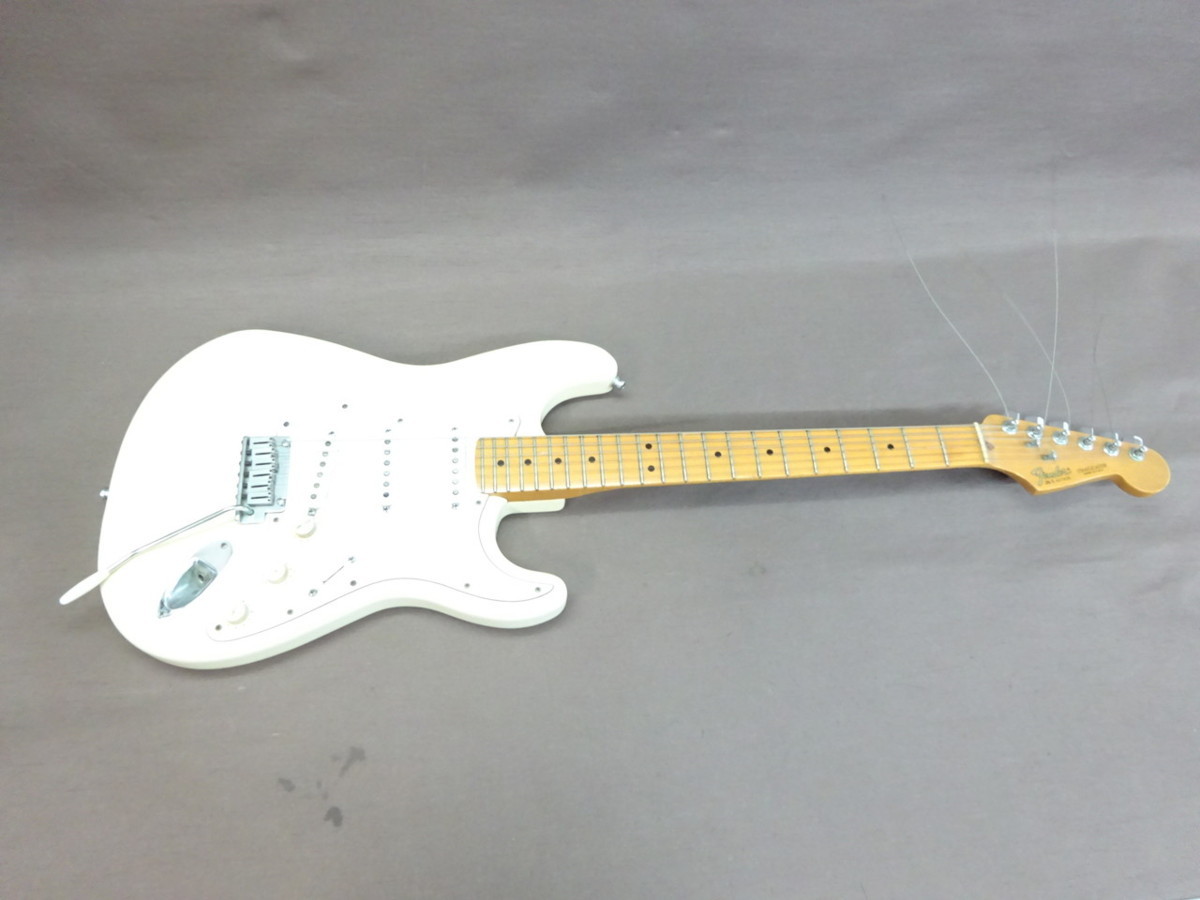 【H-8192】Fender STRATOCASTER フェンダー ストラトキャスター made in U.S.A 1984～1988年製? ジャンク扱い【千円市場】_画像2