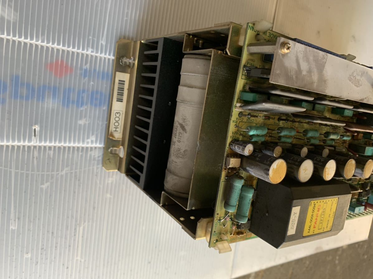 ff２０５6 fanuc ファナック サーボアンプ A06B-6047-H003 中古現状品_画像4