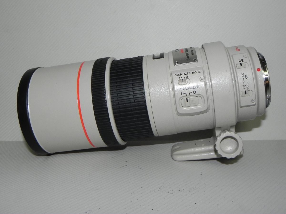 Canon EF 300mm F4 L IS USM　レンズ　(手ブレ補正)_画像2