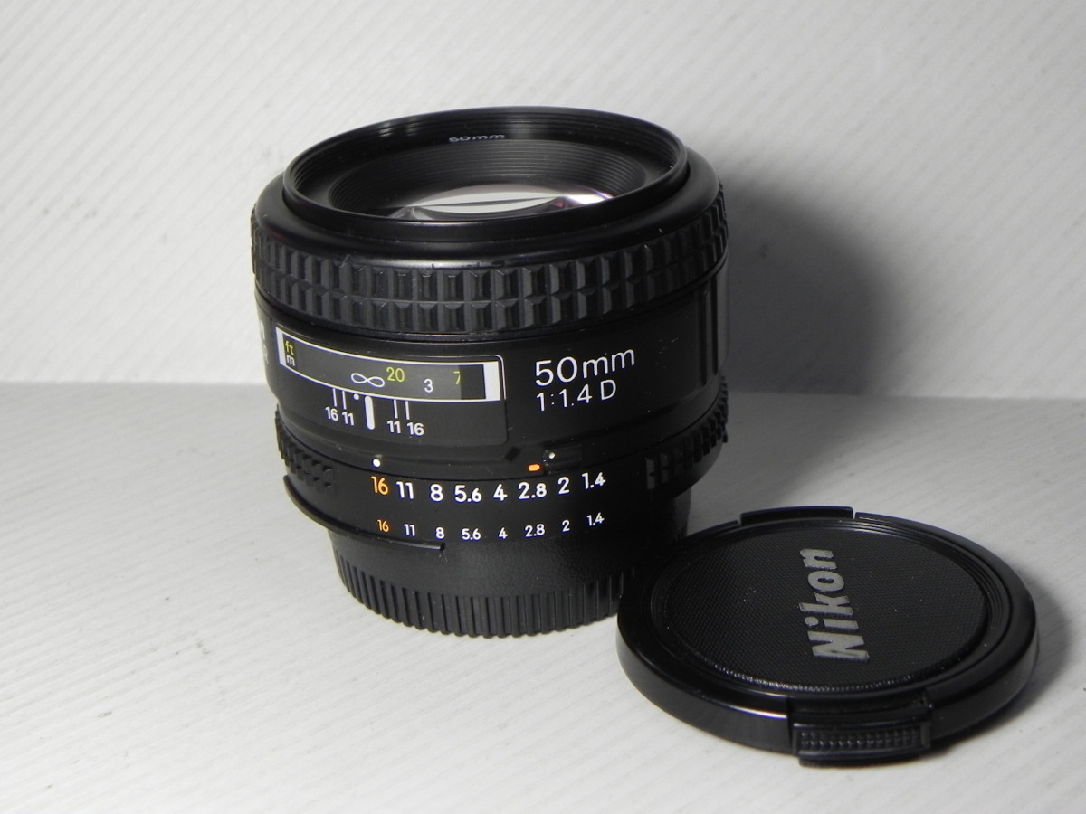 Nikon AF Nikkor 50mm f/1.4 Dレンズ(日本製)中古良品_画像1