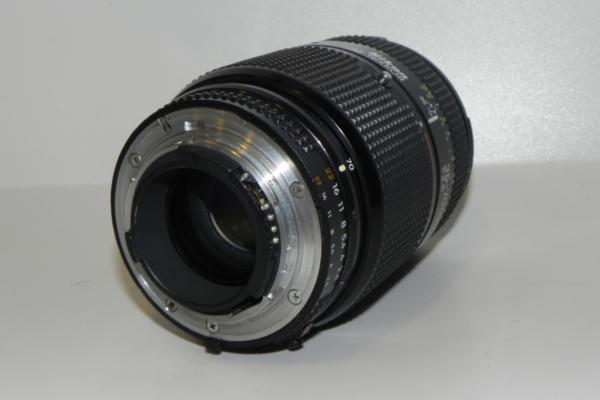 **中古品　Nikon AF　35-70ｍｍ/Ｆ2.8　レンス゛*_画像3