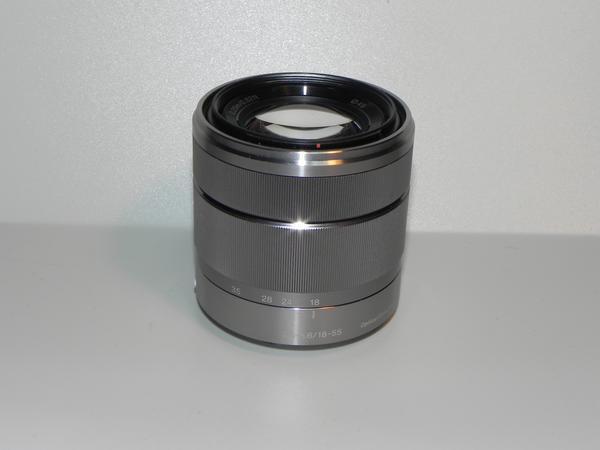 大人気新品 Sony E 18-55mm/f3.5-5.6 OSS (SEL1855 )中古良品 ソニー