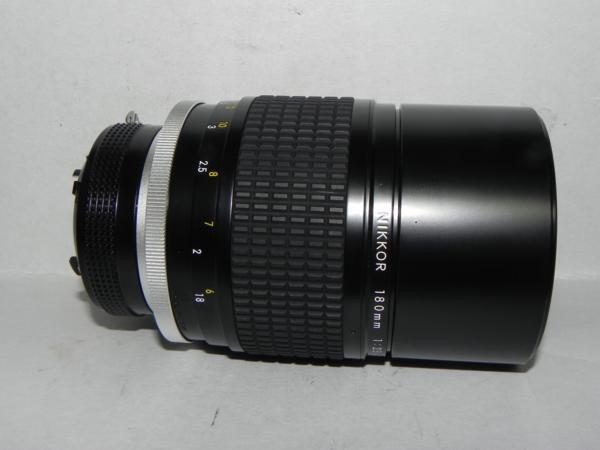 **中古良品　Nikon Ai Nikkor 180mm f/2.8 レンズ*_画像4