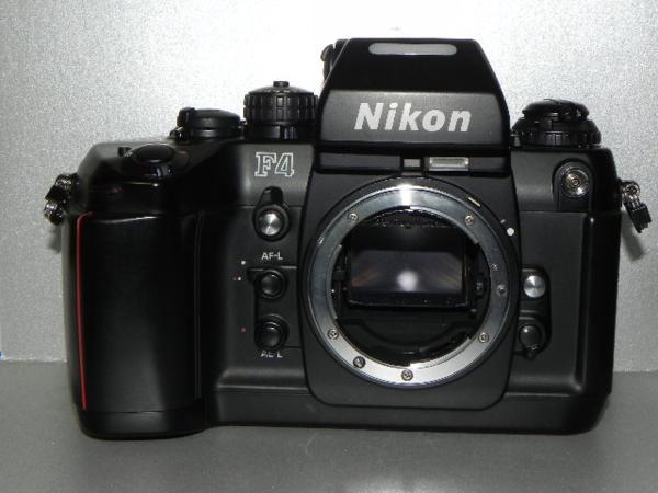 **中古品　Nikon F4 カメ ニコン