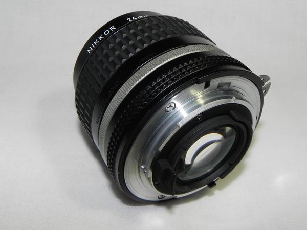 毎日出荷送料無料 **良品　Nikon Ai-s 24mm/Ｆ2 レンズ*