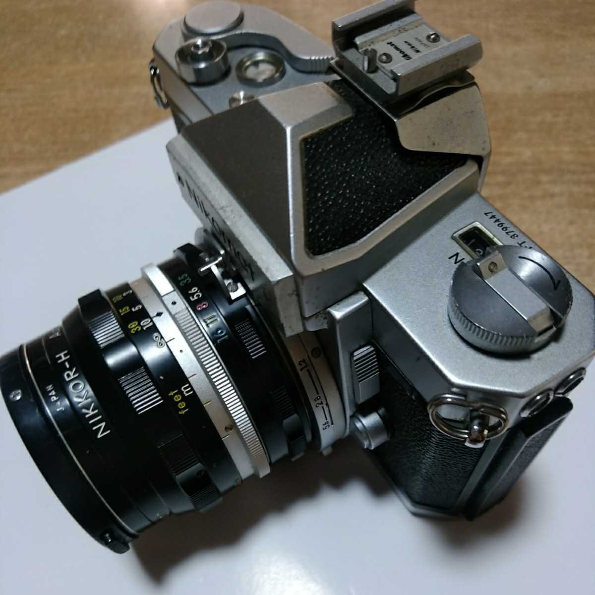 激安の Nikon ニコマート FT 3799447 シルバー １台です