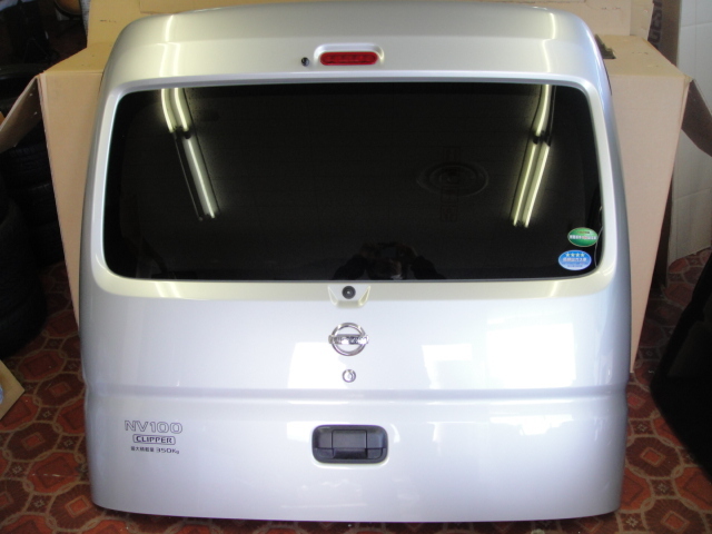 シルバー DA17V エヴリィ エブリー リアゲート バックドア NV100