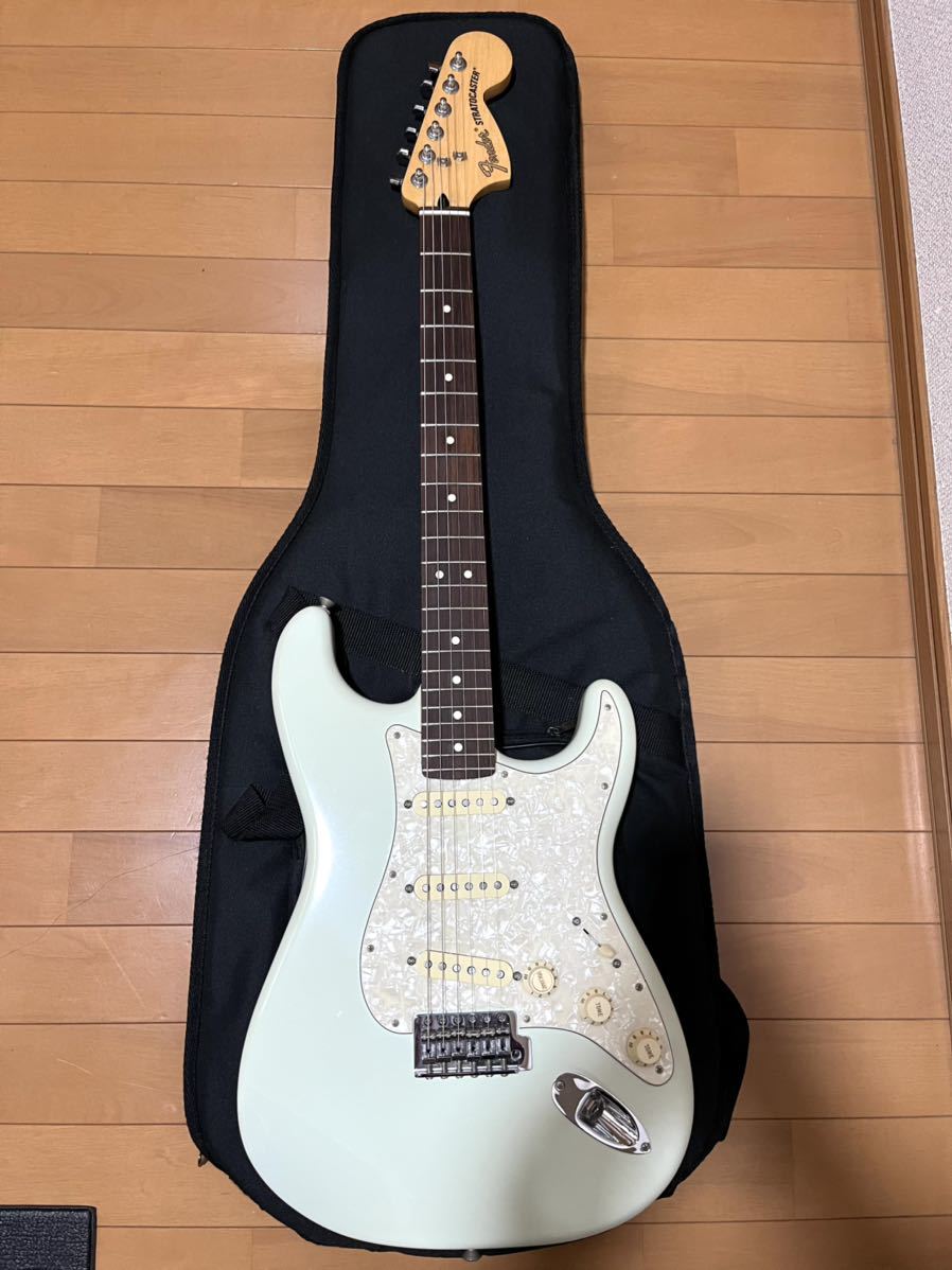Fender Mexico / Deluxe Roadhouse Stratocaster フェンダーメキシコ