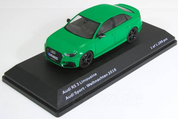 I-Scale 1/43 アウディ特注 アウディ RS3 セダン グリーン 8V　　Audi RS3 Limousine Green Audi Sport-Weihnachten 2016 A3 セダン