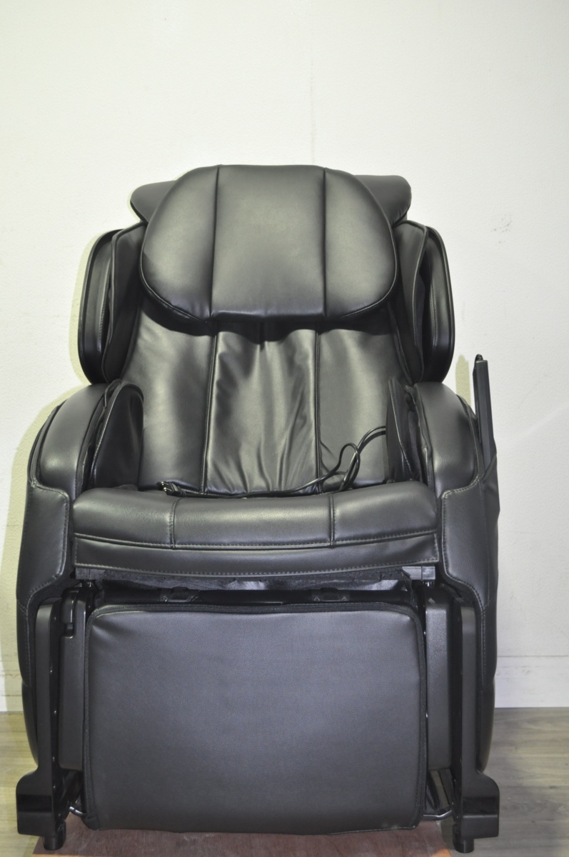 1円スタート】フジ医療器 電動マッサージチェア TRADDY TR-400 2024年3