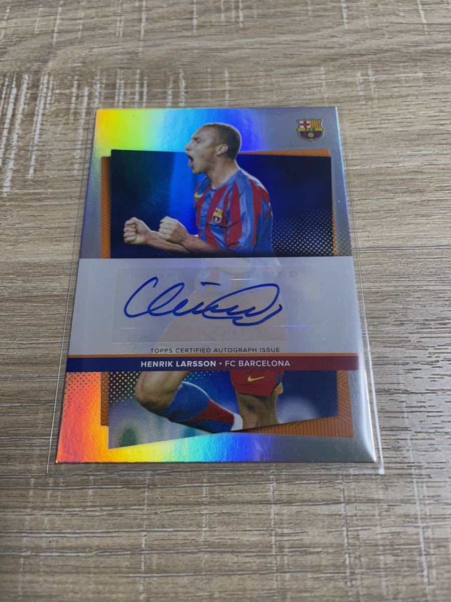 Henrik Larsson 2021-22 Topps Barcelona Team autograph autograph card 25 sheets limitation Auto reflector