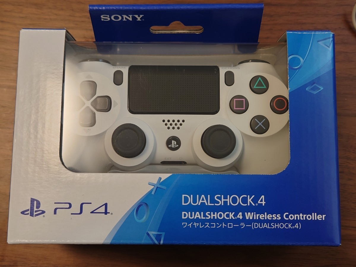 美品 ワイヤレスコントローラー デュアルショック4 DUALSHOCK4 PS4 コントローラー  ホワイト × 新品 