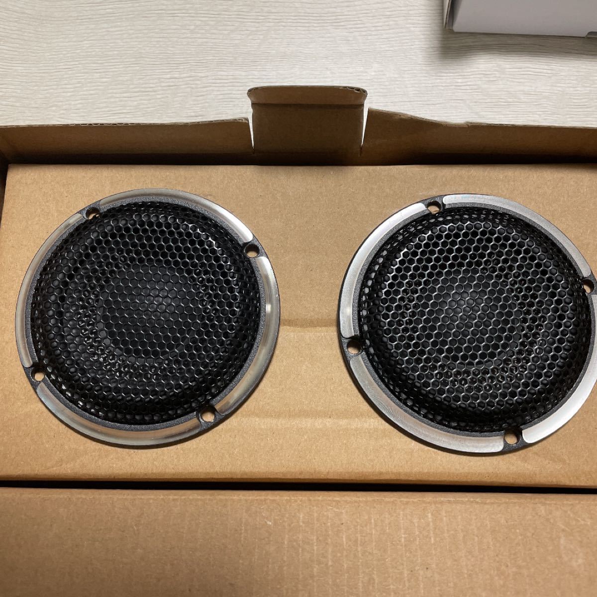 【新品 入手困難】B2 Audio Reference 3Way のミッドレンジ【スコーカー】とツイーターのセット ハイエンド 