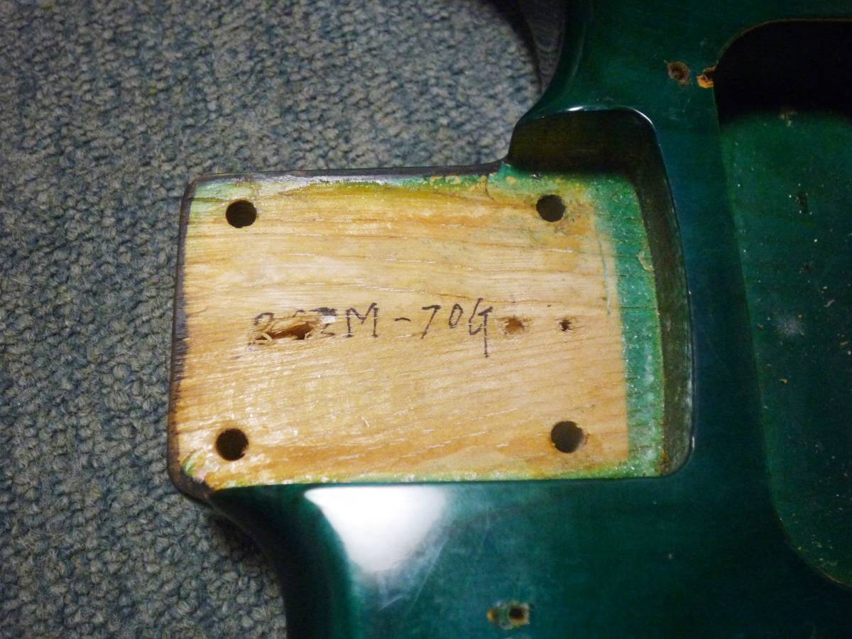 1990年代製 Bill Lawrence BC2M-70G Center 2PC SEN Body Trans Green Stratocaster Type　ビル・ローレンス ストラト シースルー グリーン_画像2