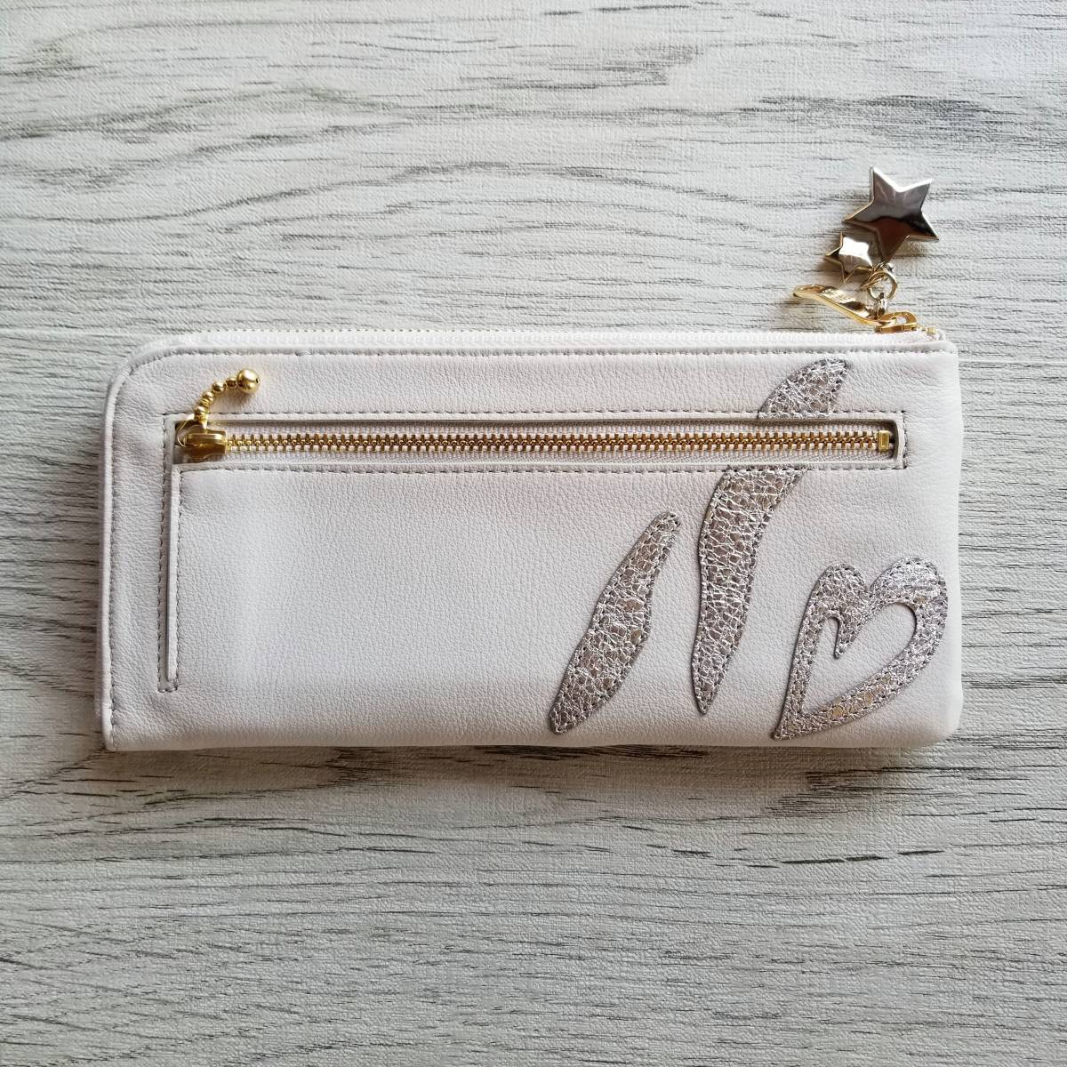 タイガー マイティティ 新品 ANNA SUI アナスイ 本革 L字 タイガー マイティティ 新品 ANNA SUI アナスイ 本革 L字