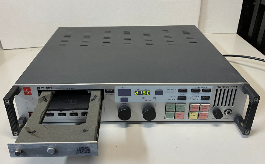 BARCO EMT 982 Professional CD Player ジャンク品_画像5