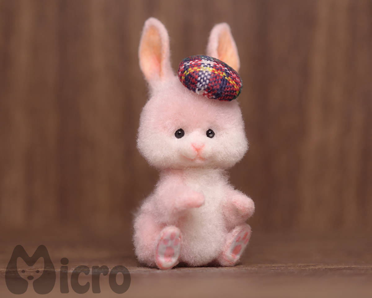 ★Micro★「ぴんくのうさぎ」高さ4.8ｃｍ・ハンドメイド・羊毛フェルト・テディベア・ドールハウスなどに★_画像10