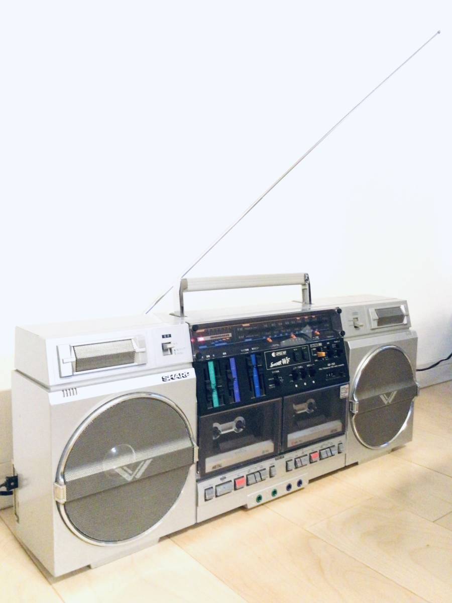 SHARP SEARCHER-WF GF-757ラジカセ ダブルカセット 実物 - ラジオ・コンポ
