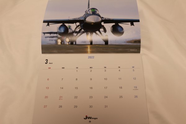 戦闘機カレンダー 2022_画像3