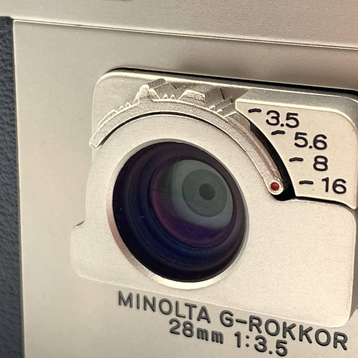 MINOLTA TC-1 G-ROKKOR 28mm F3.5 コンパクトフィルムカメラ _画像4