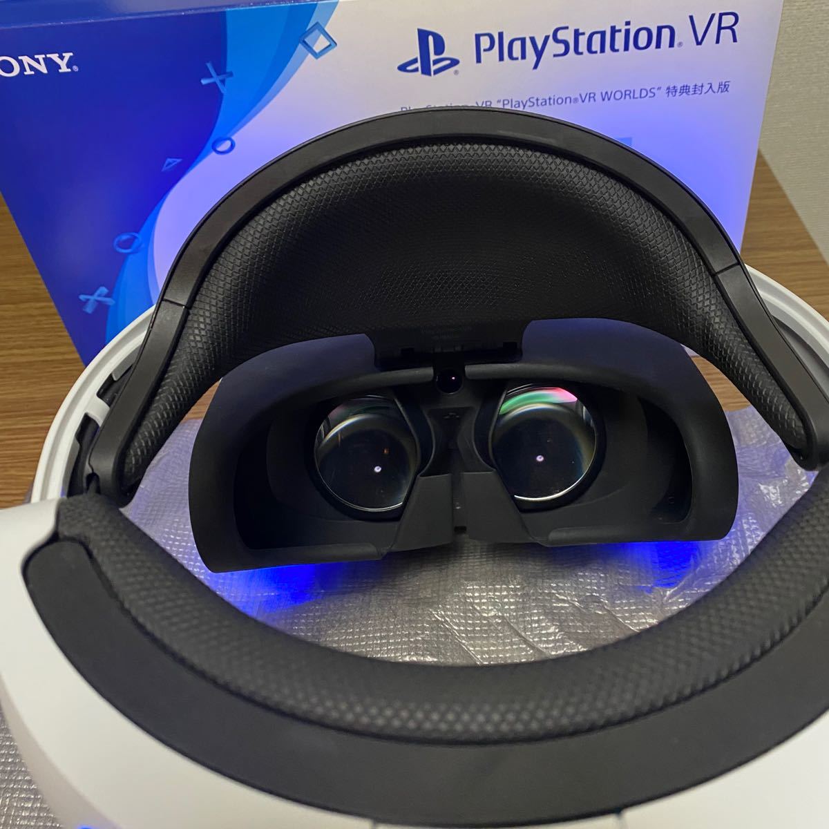 【美品】 PlayStation VR 新型 同梱版 CUHJ-16012