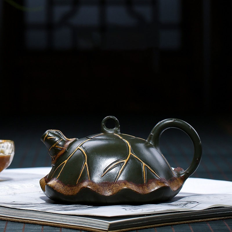 本物 紫砂壷 宜興紫砂 緑泥 中國 唐物 急須 煎茶道具 中国古美術 在銘 茶壷 煎茶器 陶器磁器茶器 常滑 作家在銘 容量約320cc wc680
