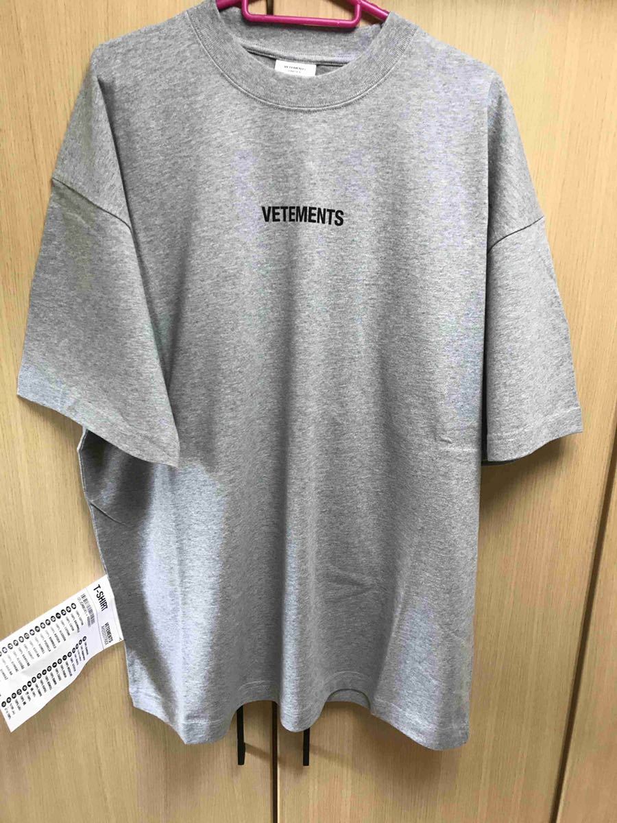 正規新品 19AW VETEMENTS ヴェトモン ロゴ ビッグタグ オーバーサイズ