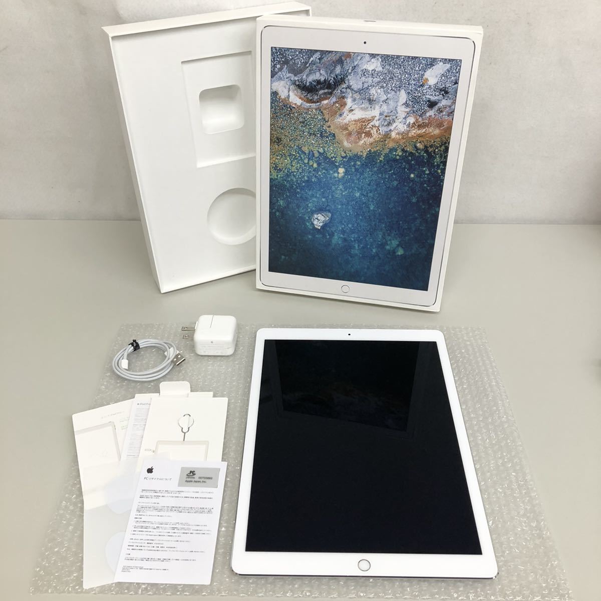 Yahoo!オークション - 【光漏れあり】Apple au iPad Pro 12.9...