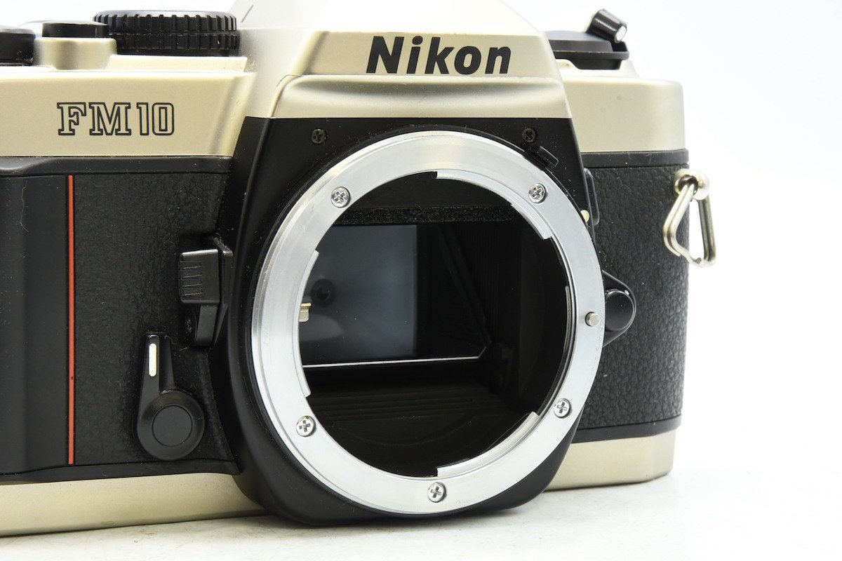 ◆ Nikon ニコン FM10 + AI-S Zoom-NIKKOR 35-70mm F3.5-4.8 フィルムカメラ MF一眼レフ 標準ズーム レンズセット_画像6