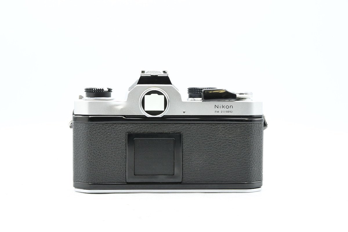 ◆ Nikon ニコン FM + AI NIKKOR 50mm F1.4 MF一眼レフ フィルムカメラ 標準単焦点レンズ 交換レンズ_画像2