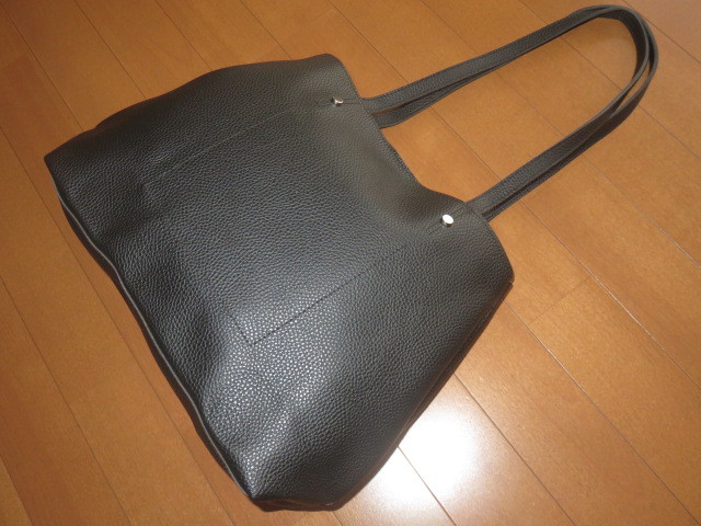 * prompt decision * beautiful goods *[EGOIST] Egoist * shoulder .. tote bag *