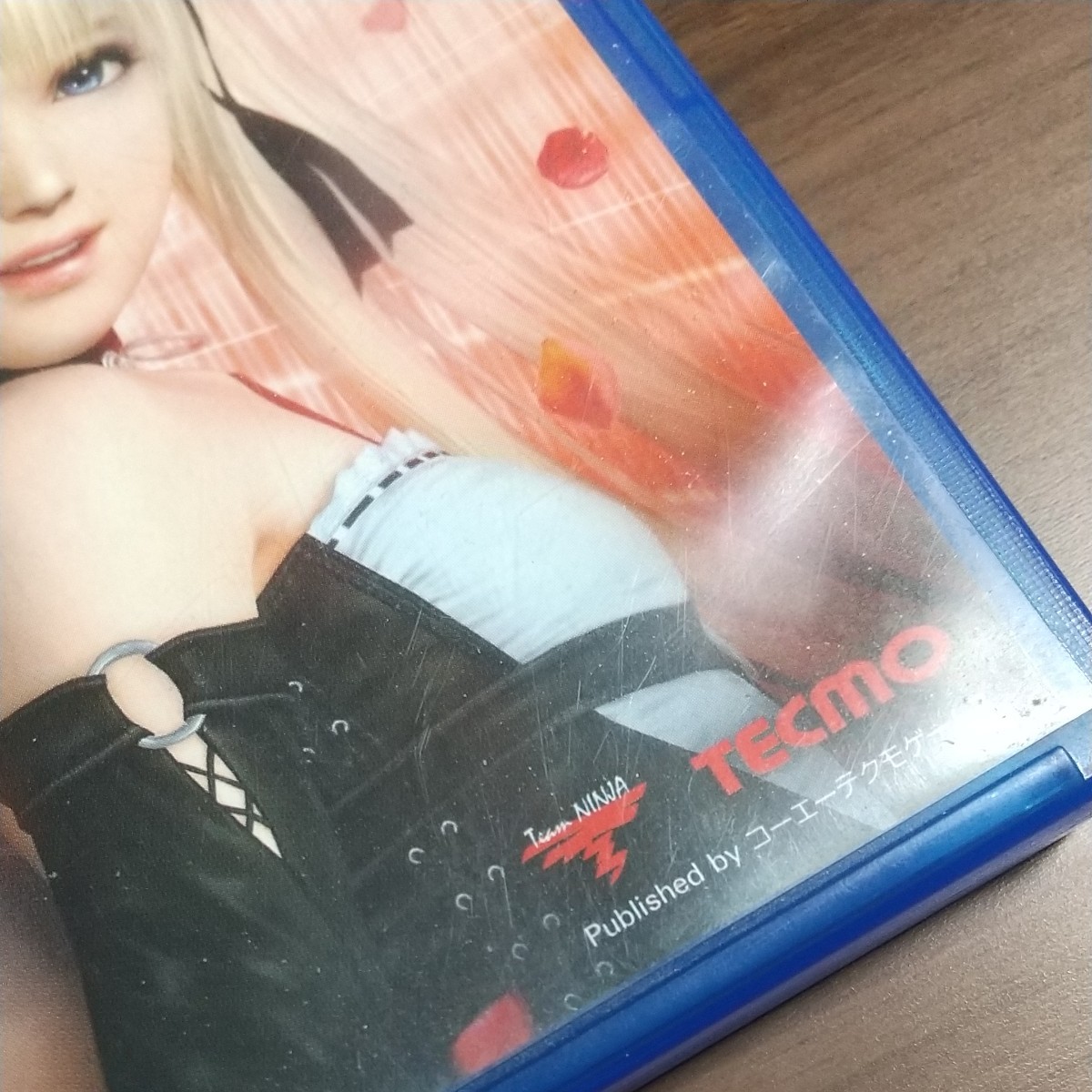 【PS4】 DEAD OR ALIVE 5 Last Round [通常版］