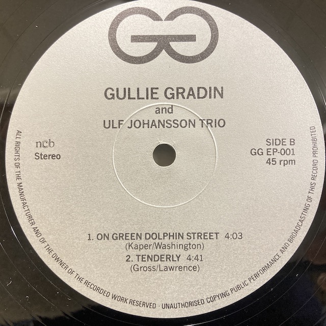 ●即決VOCAL LP Gullie Gradin / Gullie Sings Jazz 31809 Swedenオリジナル ウルフ・ヨハンソン _画像2