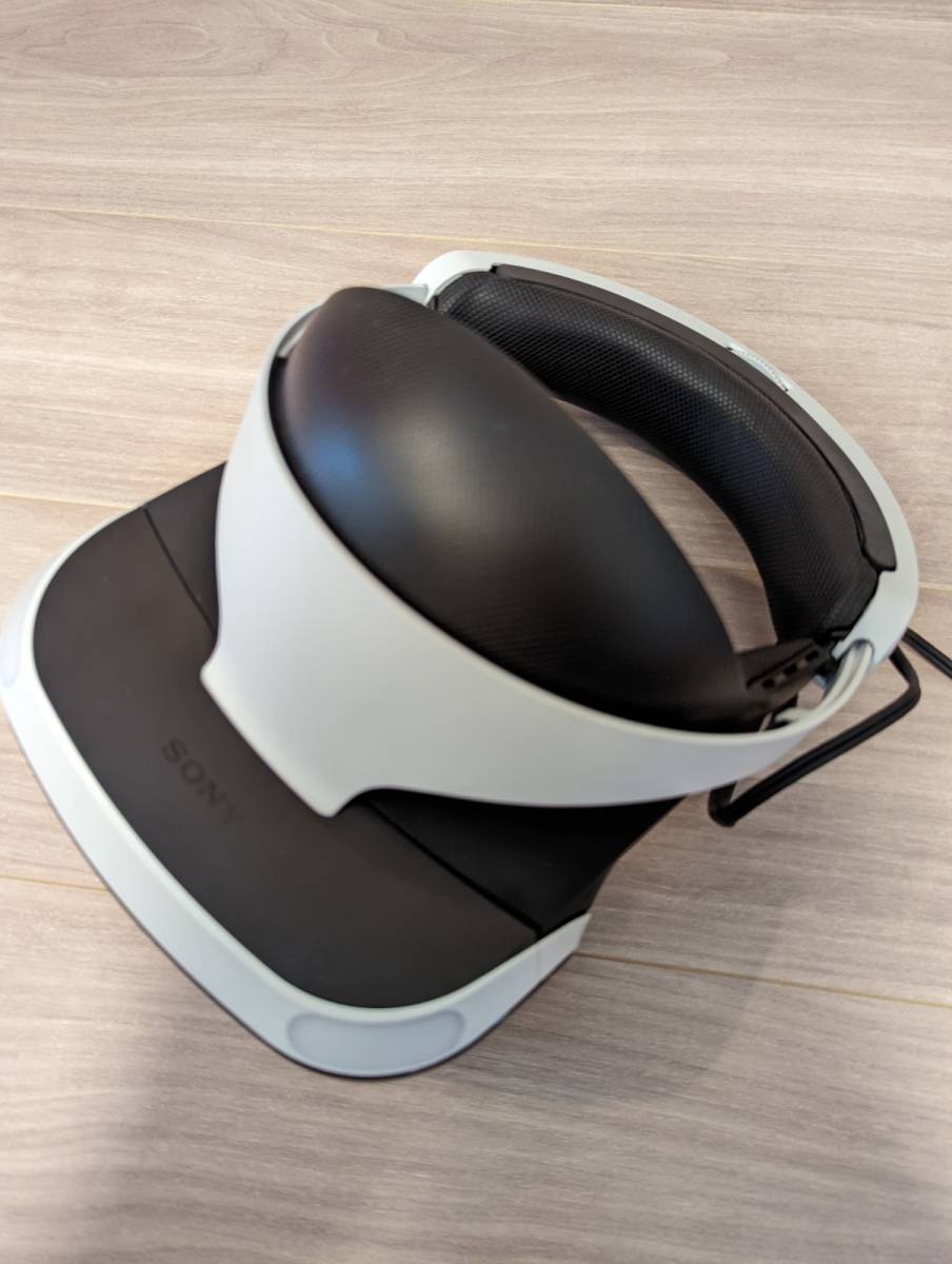 PlayStasion VR CUH-ZVR1 カメラ同梱版　ヘッドセットケース付き【美品】　プレイステーションVR