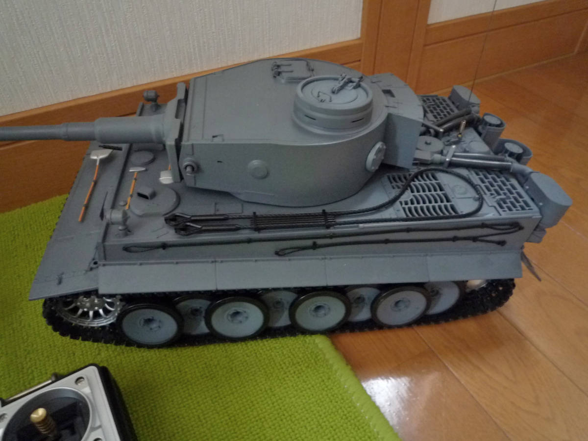 1/16サイズ戦車ラジコン 独TIGERーI タイガーI型 BB弾 美品 元箱