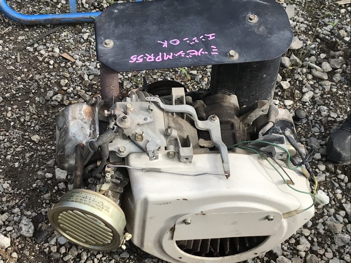 滋賀発】 田植機 エンジン LE-600 三菱 MPR55 始動OK 基本引き取り 滋賀発】 田植機 エンジン LE-600 三菱 MPR55 始動OK 基本引き取り