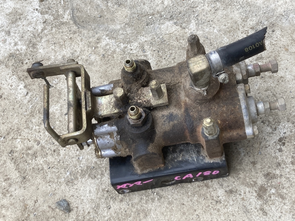 【メーカー再生品】
【滋賀発】 コンバイン ヤンマー CA180 油圧ポンプ パーツ 【メーカー再生品】
【滋賀発】 コンバイン ヤンマー CA180 油圧ポンプ パーツ