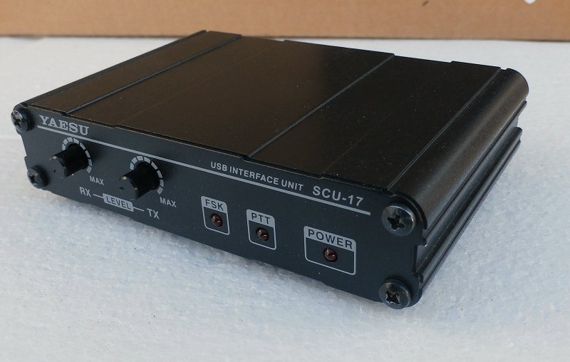 SCU-17 八重洲無線USBインターフェースユニット FTDX5000_画像2