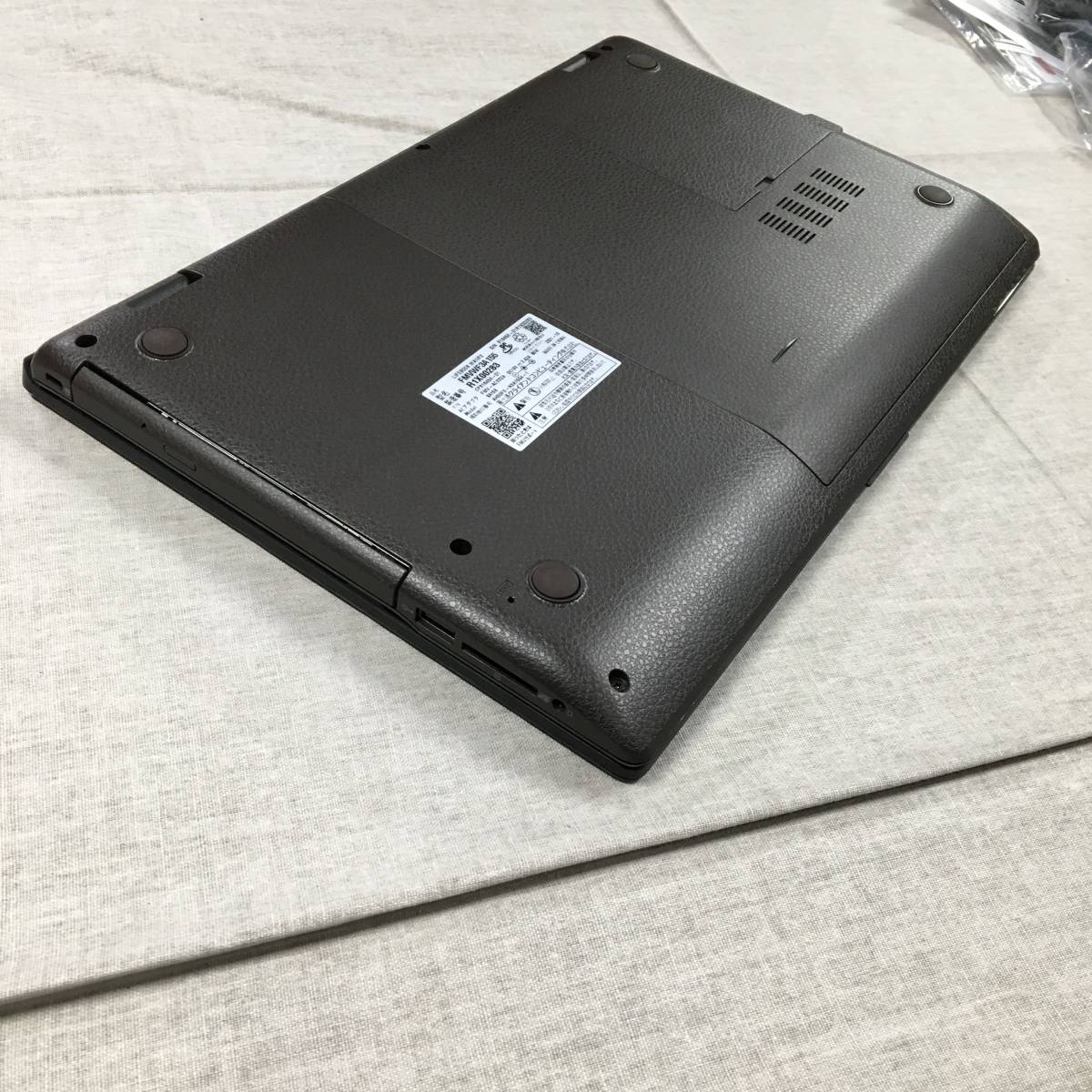  не использовался FMV LIFEBOOK WA1/F3 FMVWF3A155 FMV LIFEBOOK AH серии WA1/F3 Core i5*8GB память *SSD 256GB