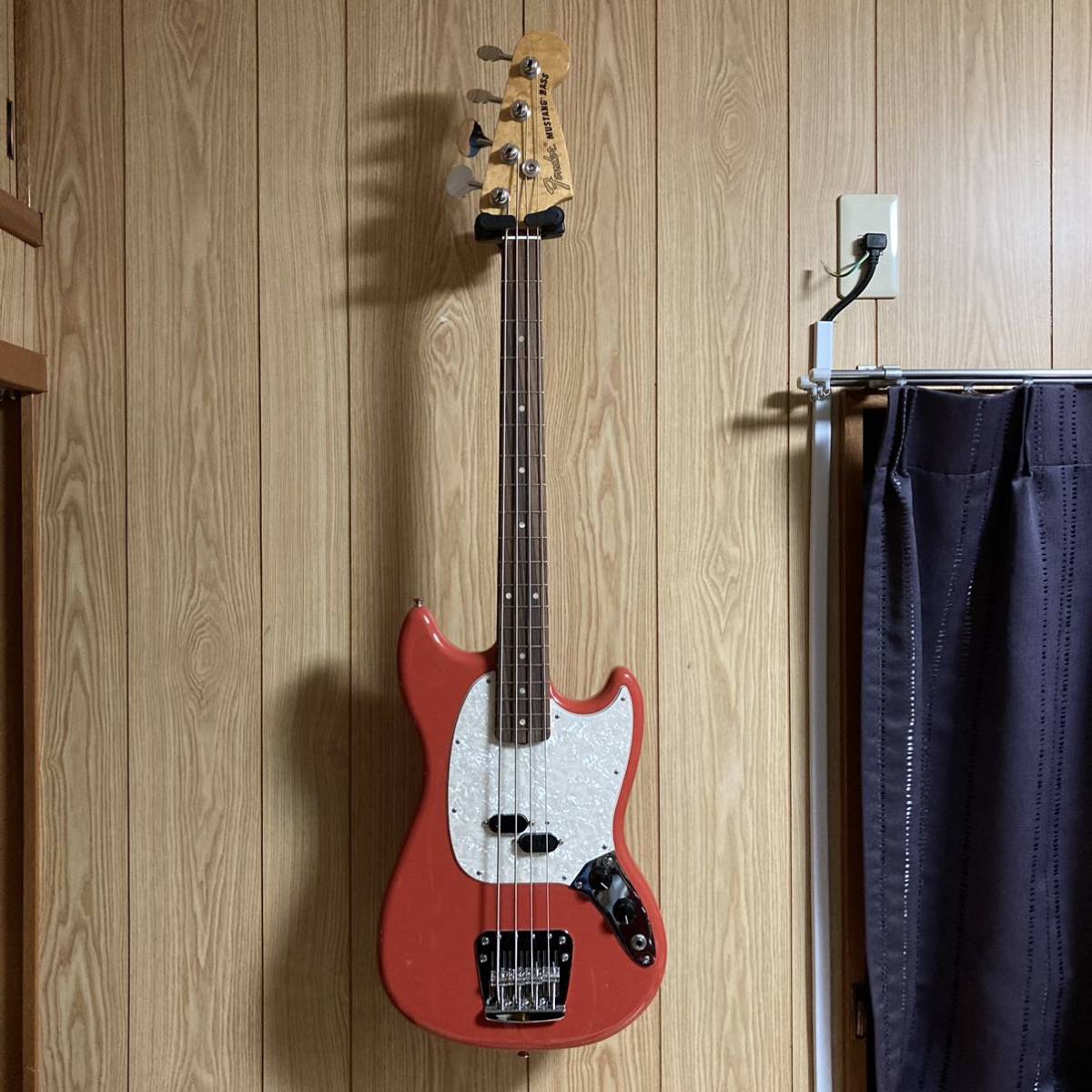 Fender MEXICO 60s Mustang Bass / ムスタングベース -Fiesta Red